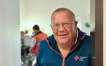 Rettungssanitäter Jörg Wiggenhauser auf dem Frühlingsfest.