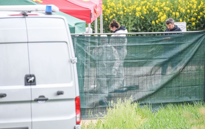 Frauenleiche in Auto entdeckt