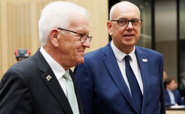 Kretschmann hat an insgesamt 182 Plenarsitzungen im Bundesrat teilgenommen.