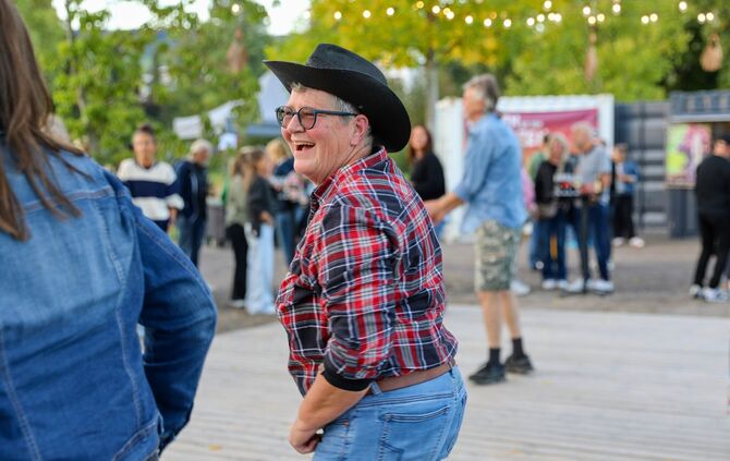 So gut war die Stimmung 2025 bei "Tanzen bei den Pflanzen" im Bürgerpark in Weinstadt.