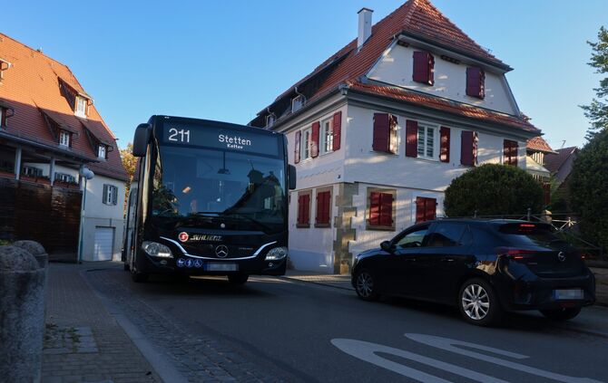 Busse ganz weg aus der Hauptstraße? Der Gemeinde wäre das am liebsten. Dem Landkreis nicht.