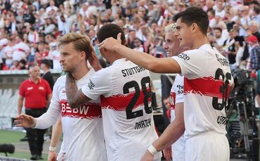 Maximilian Mittelstädt (links im Bild) traf per Elfmeter zum zwischenzeitlichen 2:1.