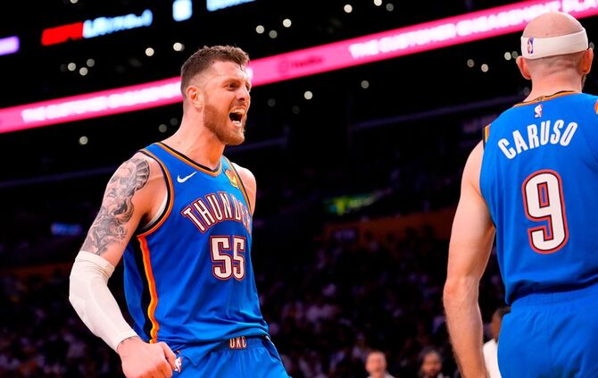 Angeles Lakers - Oklahoma City Thunder