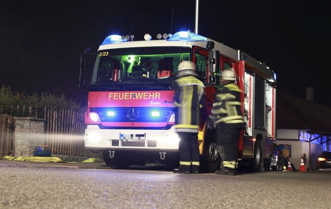 Die Feuerwehr Weinstadt wurde am Wochenende nachts alarmiert (Symbolfoto).