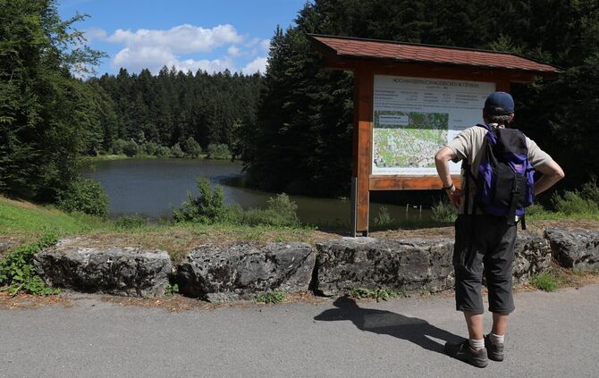 Nur ein Beispiel für die Vielzahl der Termine: Der Hüttenbühlsee bei Alfdorf wird am Vatertag zum Schauplatz des Fischerfests.