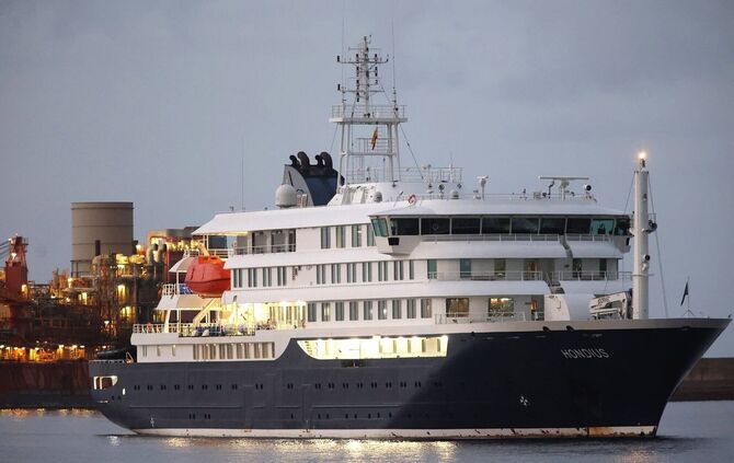 Die «Hondius» erreichte am Sonntag den Hafen von Granadilla im Süden Teneriffas.