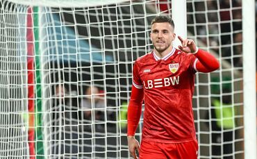 Ermedin Demirovic fiebert dem Sommer mit der bosnischen Nationalmannschaft entgegen. (Archivbild)