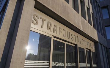 Lebenslang lautet das Urteil in einem Femizid-Prozess