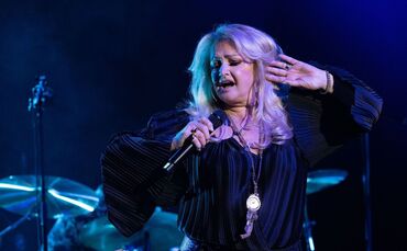 Bonnie Tyler