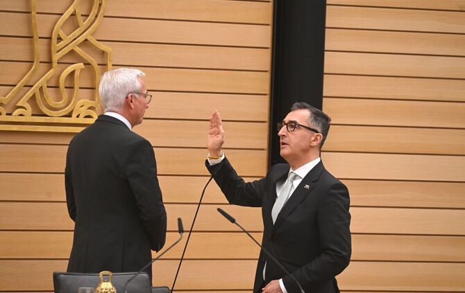 Özdemir wird Ministerpräsident von Baden-Württemberg