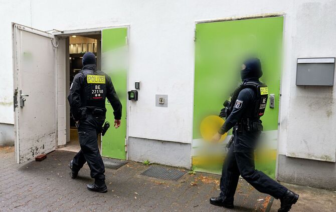 Razzia gegen Kriminalität und Schusswaffen