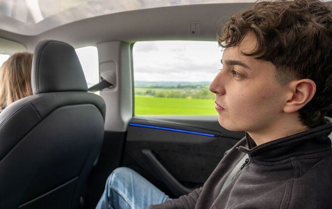 Warum selbstfahrende Taxis in der Eifel unterwegs sind
