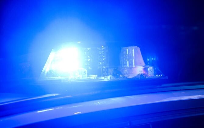 Ein Autofahrer fuhr vermutlich unter Einfluss von Drogen. (Symbolfoto)