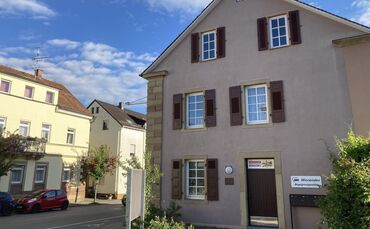 Die Seniorenwerkstatt im Erdgeschoss der Schlossstraße 18 wird nicht mehr öffnen - nach massiven Sicherheitsbedenken beendet die