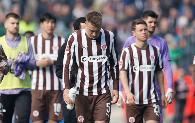 FC St. Pauli - VfL Wolfsburg