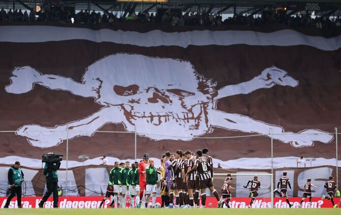 FC St. Pauli - VfL Wolfsburg