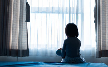 Wer kinderpornografische Inhalte konsumiert, muss sich bewusst sein, es steht ein realer Missbrauch dahinter.