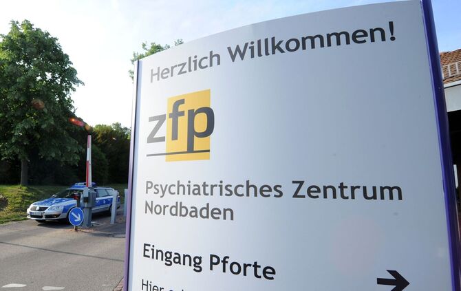 Ein Patient im Psychiatrischen Zentrum Nordbaden ist in der Nacht auf Montag bei einer Fixierung durch Polizisten gestorben. (Ar