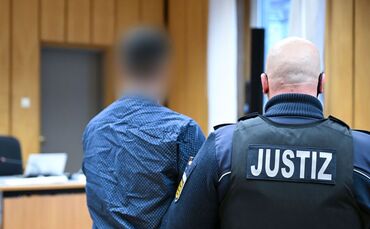 Prozess wegen Fälschung von theoretischen Führerscheinprüfungen