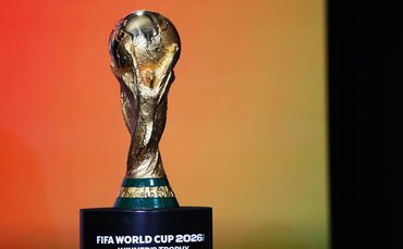 Der Pokale der Fußball-WM 
