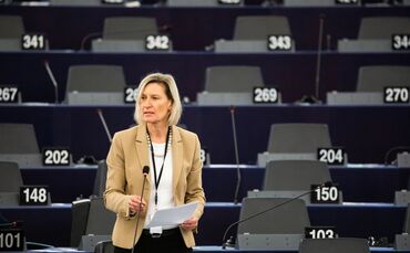 Angelika Niebler