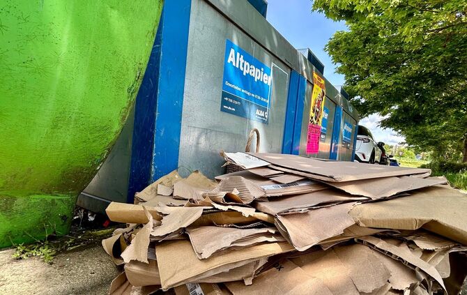Momentaufnahme: Container-Standort "Bei der Kappel" in Waiblingen-Bittenfeld am 19. Mai 2026. Bereits im Februar hat eine Frau f