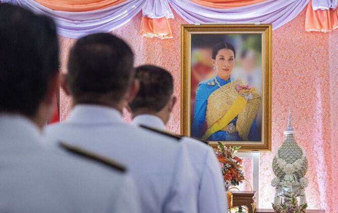 Thailands Prinzessin Bajrakitiyabha im Krankenhaus