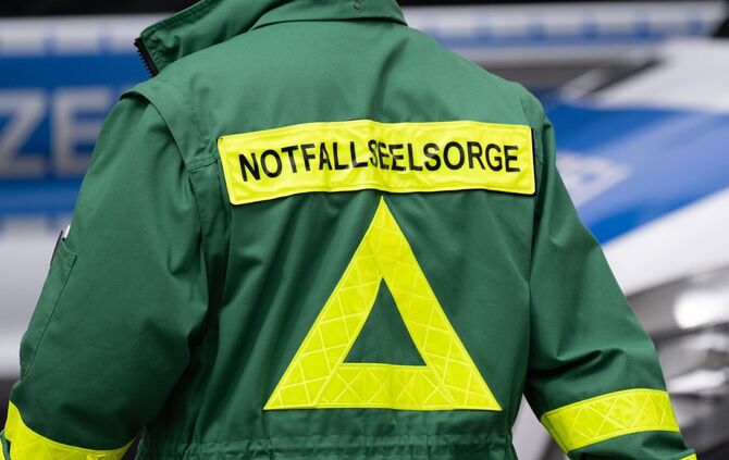 Seelsorger kümmern sich um die Angehörigen