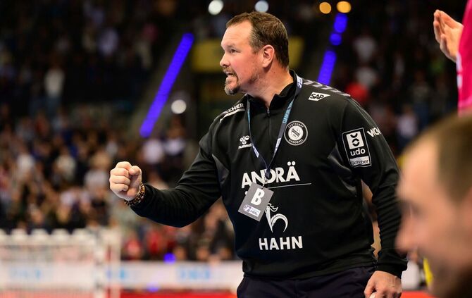 Gegen die SG Flensburg-Handewitt ist der TVB Stuttgart krasser Außenseiter. Der TVB-Trainer Misha Kaufmann hat aber sicher eine