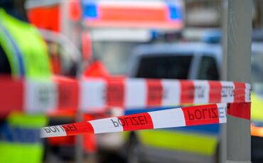Polizei findet zwei schwer verletzte Männer in Markgröningen. (Symbolbild)