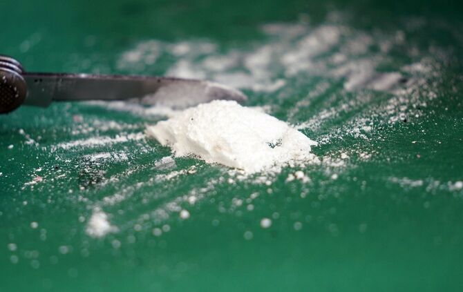 Die Kokain-Lieferung lag in einer Packstation - dort überraschte die Polizei den 23-Jährigen. (Symbolbild)