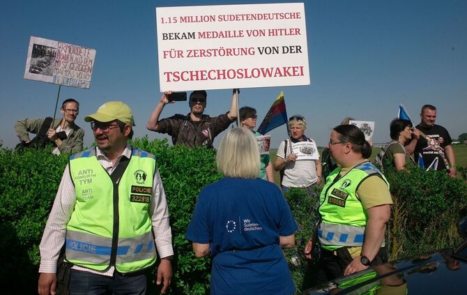 76. Sudetendeutscher Tag in Tschechien - Versöhnungsmarsch