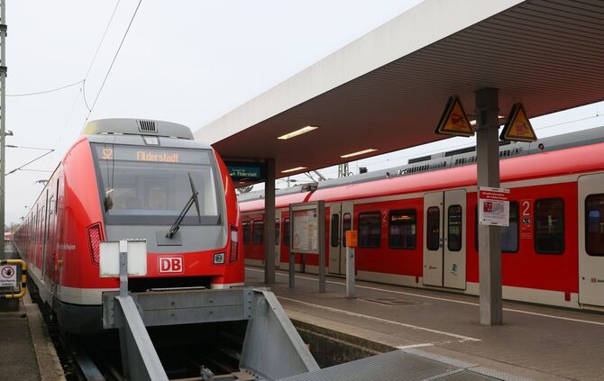 Bei der S2 kommt es zu Ausällen und Verspätungen (Symbolfoto).