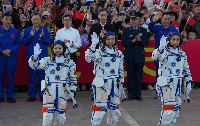 China schickt neue Besatzung zur Raumstation «Tiangong»