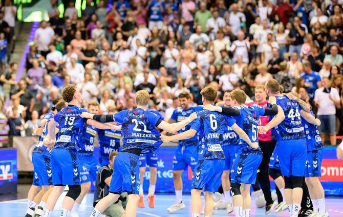 Der TVB jubelt über seinen zweiten Sieg gegen die SG Flensburg-Handewitt im elften Bundesligajahr.