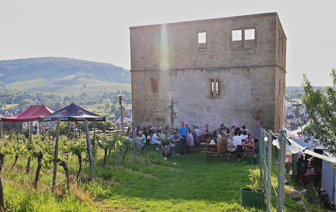 Sonne tanken, Weine genießen, Freunde treffen: All das war möglich beim Kulinarischen Weinweg.