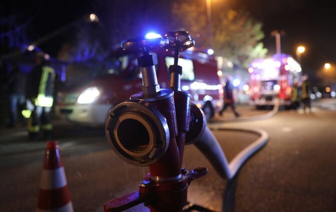 Die Freiwillige Feuerwehr Waiblingen löschte den Brand (Symbolfoto).