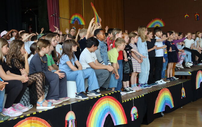 Großes Schhulfest an der Stöckachschule, die es in Winnenden schon seit 75 Jahren gibt.
