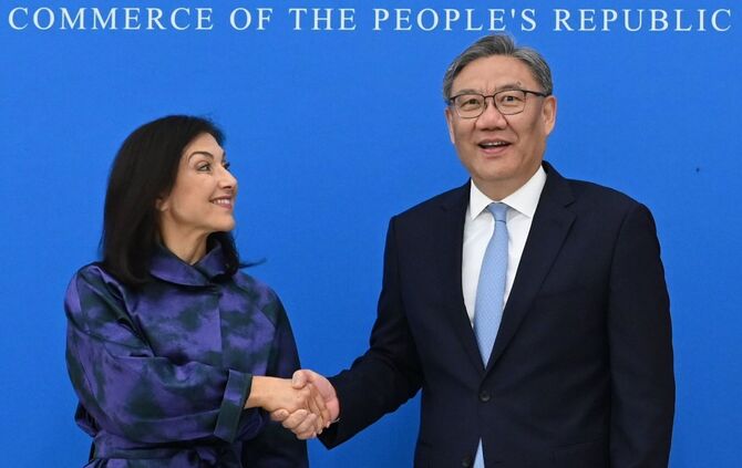 Wirtschaftsministerin Reiche in China