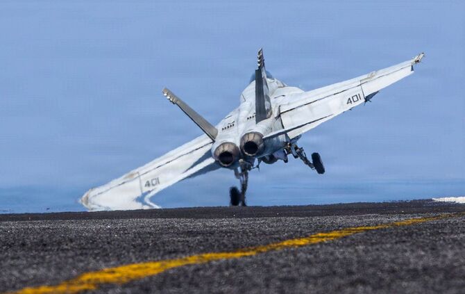 Iran-Krieg - USS Abraham Lincoln