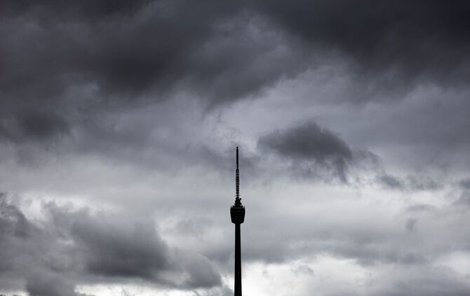Nach der Hitze folgen die Gewitter. (Archivbild)