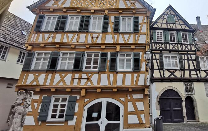 Das Stadtmuseum am Kirchplatz ist marode. Da die Stadt Schorndorf mit Sanierungskosten in Höhe von 10,8 Millionen Euro rechnet,