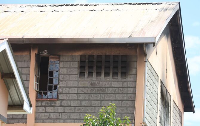 Feuer in Mädcheninternat in Kenia