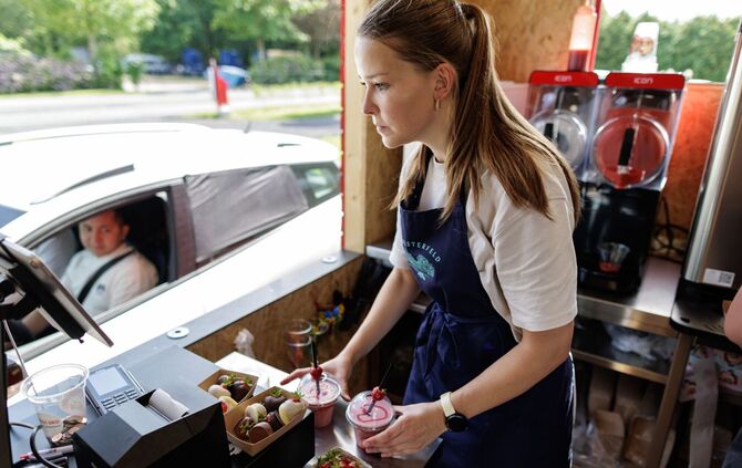 Hype um Erdbeer-Drive-In in Niedersachsen
