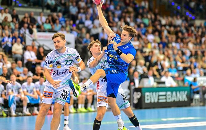 Spannend bis zu letzten Sekunde war das Derby im Hinspiel zwischen dem TVB und Göppingen, das beim 28:28 keinen Sieger fand. Hie