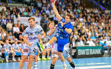 Spannend bis zu letzten Sekunde war das Derby im Hinspiel zwischen dem TVB und Göppingen, das beim 28:28 keinen Sieger fand. Hie