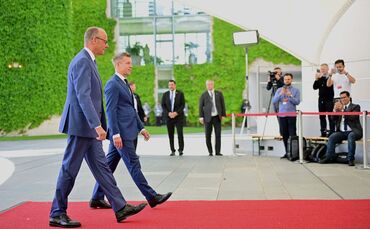 Merz und Magyar wollen nach 16 Jahren neue Wege in den deutsch-ungarischen Beziehungen beschreiten.