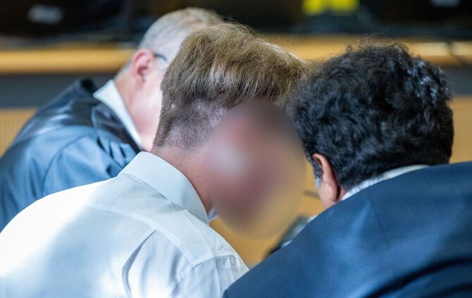 Nach Axtangriff in ICE - Prozess