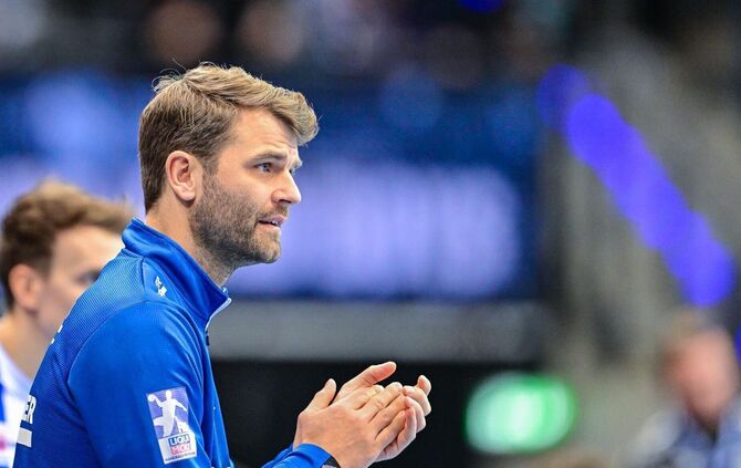 Michael Schweikardt, hier noch als TVB-Coach, kümmert sich seit einem dreiviertel Jahr um den männlichen Handball-Nachwuchs beim