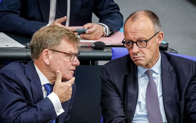 Merz und Wadephul
